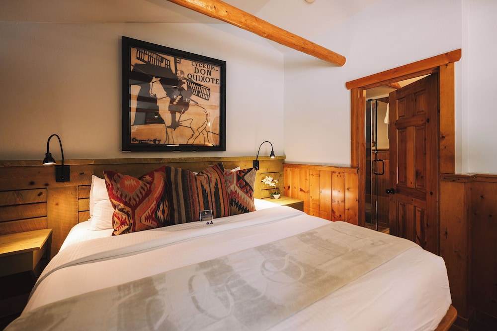 Highland Haven Creekside Inn - photo 25