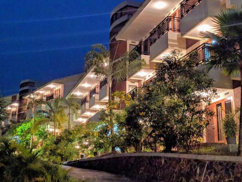 Taman Bukit Palem Resort — Caringin — photo 2