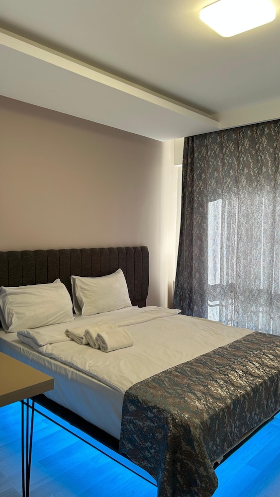 Gold Residence — Talas — photo 4