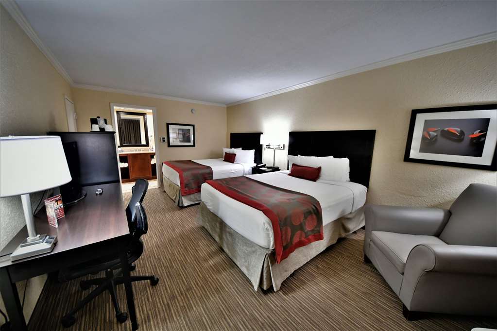 Ramada Hotel & Conference Center by Wyndham Jacksonville - photo 15