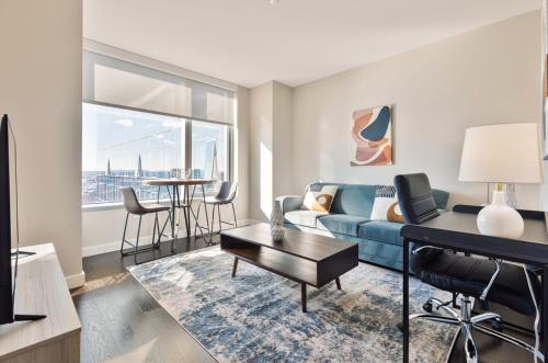 Bright & Modern Apt Downtown Seaport — 4-Star Luxury Hotel in Boston, United States
