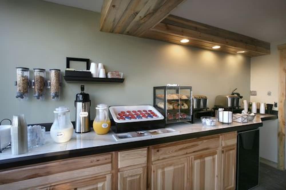 Salida Inn & Monarch Suites - photo 111
