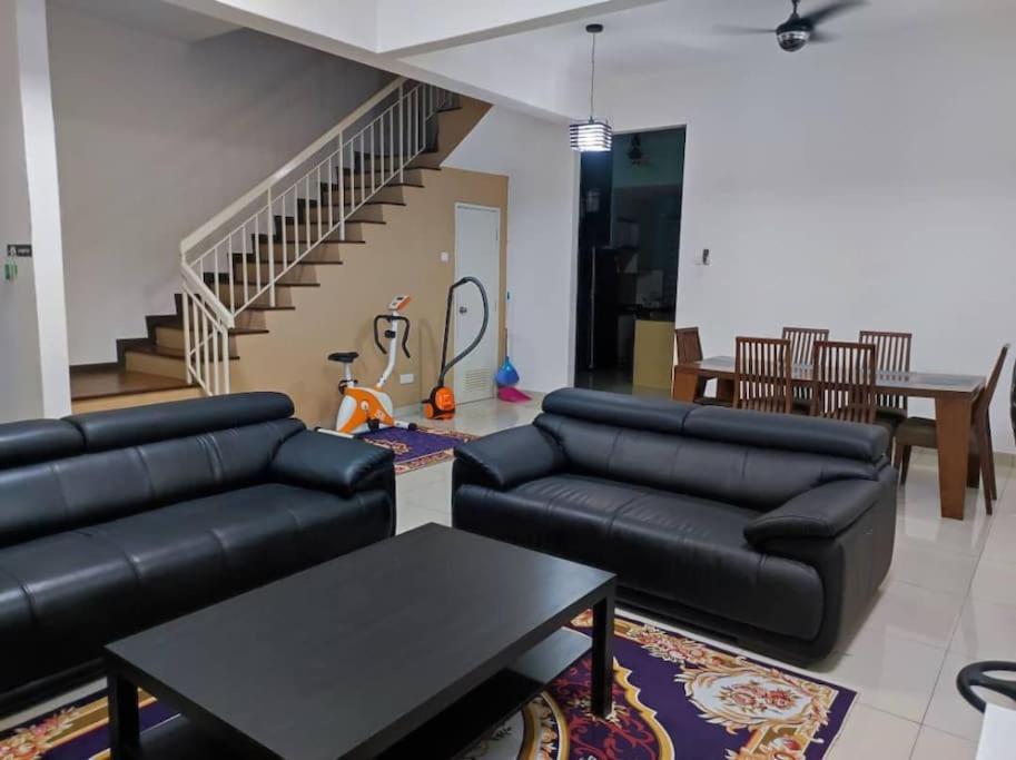 Layyin's Damai Residences — 4-Star Luxury Hotel in Shah Alam, Malaysia
