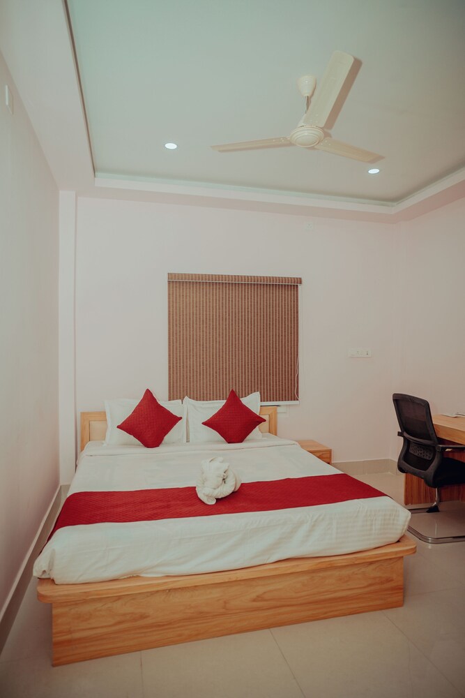 Hotel Chaitrangada — Bolpur — photo 3