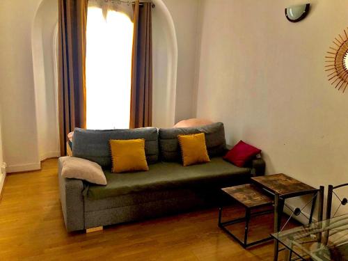Big Flat in Paris with beautiful view — 4-Star Luxury Hotel in Paris, France