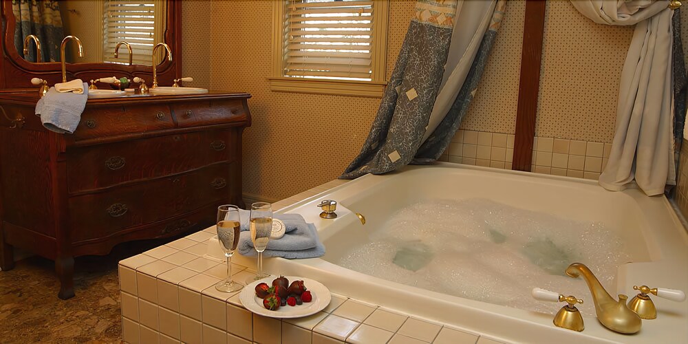 Hennessey House - photo 21