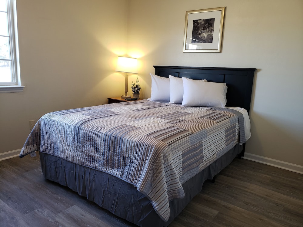 Affordable Suites Burlington - photo 15