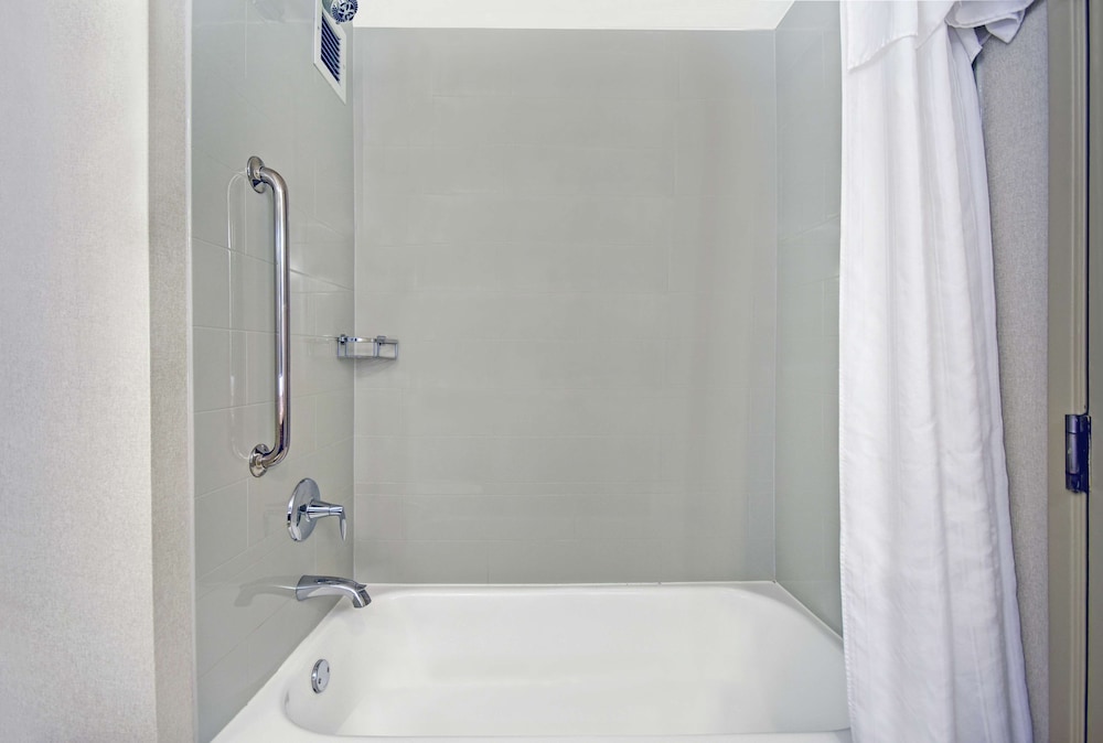 Homewood Suites by Hilton Seattle Downtown - photo 40