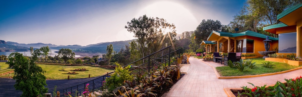 Residency Lake Resort and Spa — 4-Star Luxury Hotel in Pune, India