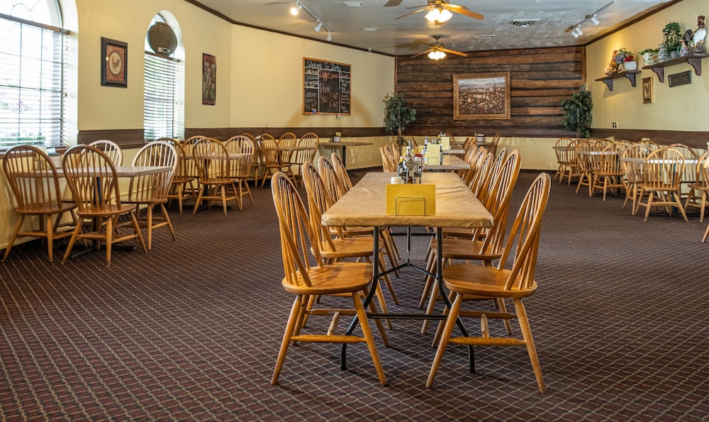 Manti Country Village Motel - photo 23