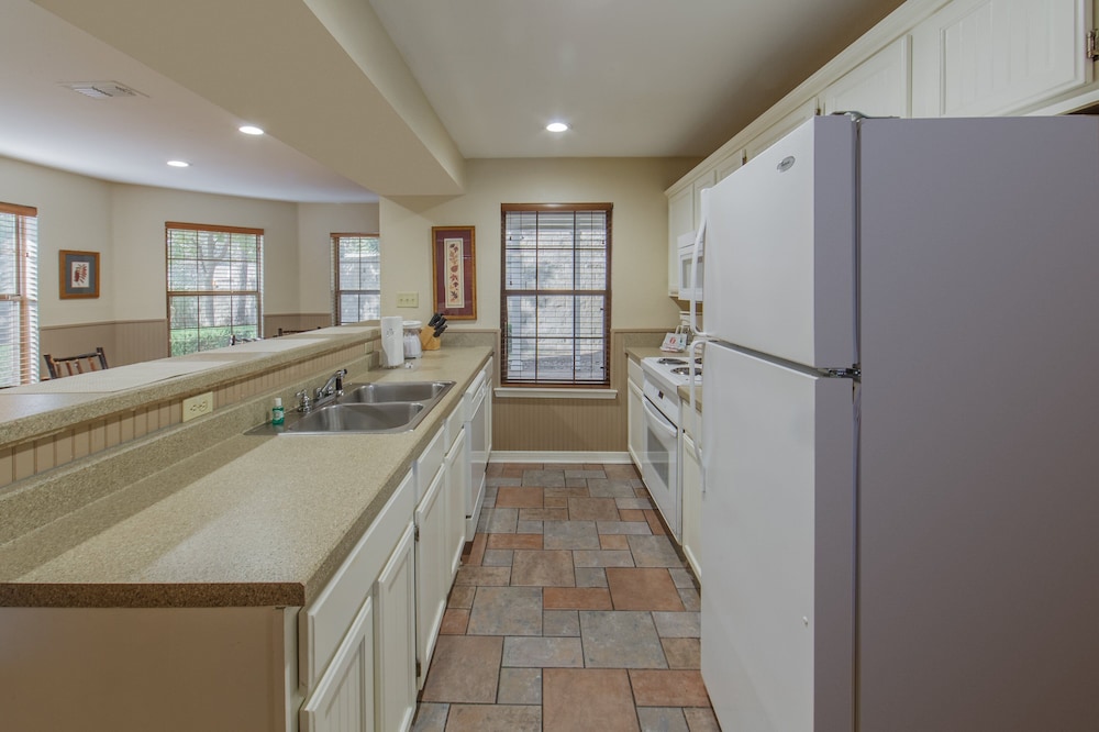 Holiday Inn Club Vacations Resort Lake Palestine - photo 28
