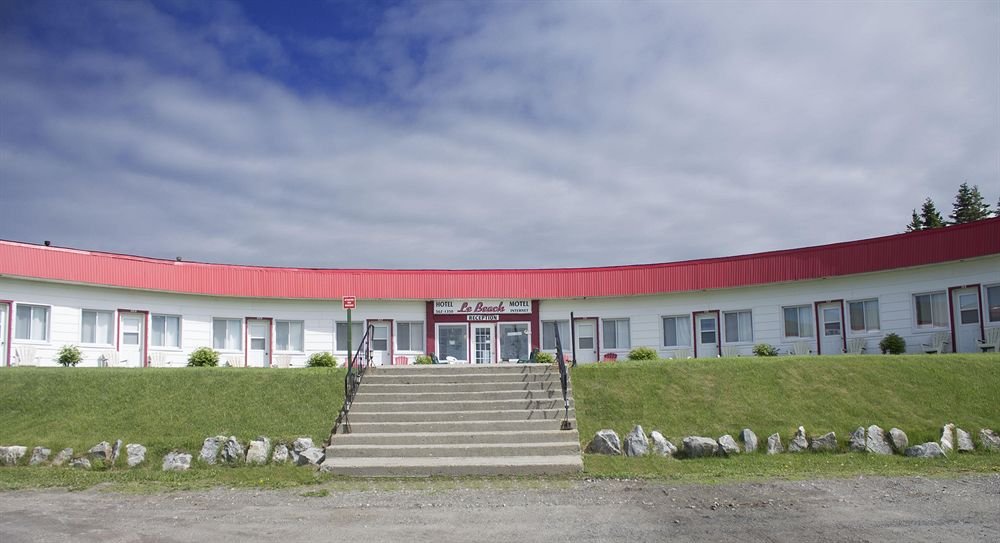 Auberge De La Traverse — Matane