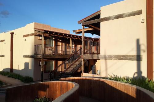 Tombstone Motel - photo 8