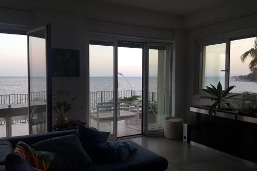 Prua Sul Mare — Aci Trezza — photo 3