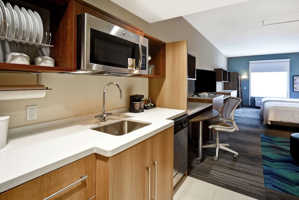 Home2 Suites by Hilton Mechanicsburg - photo 14
