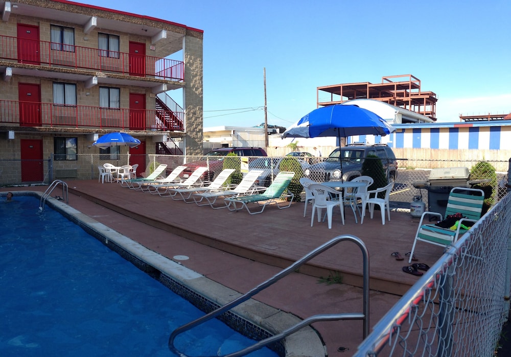 Cloud 9 Inn - photo 32