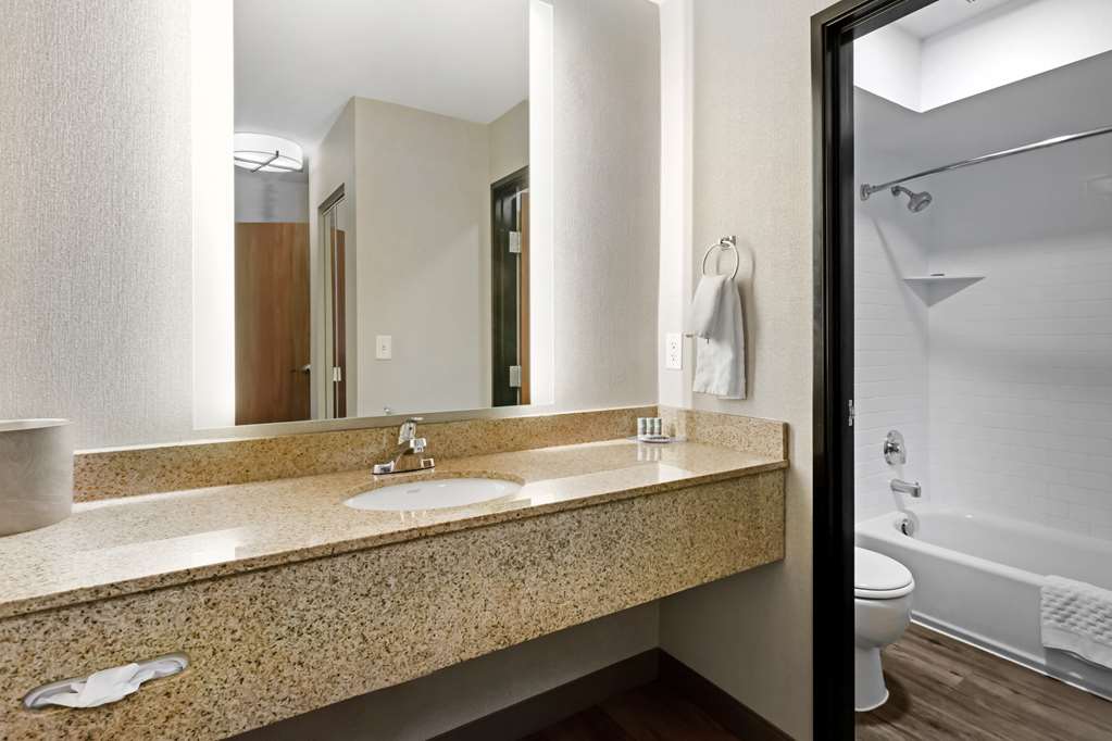 Best Western Holiday Hills - photo 23