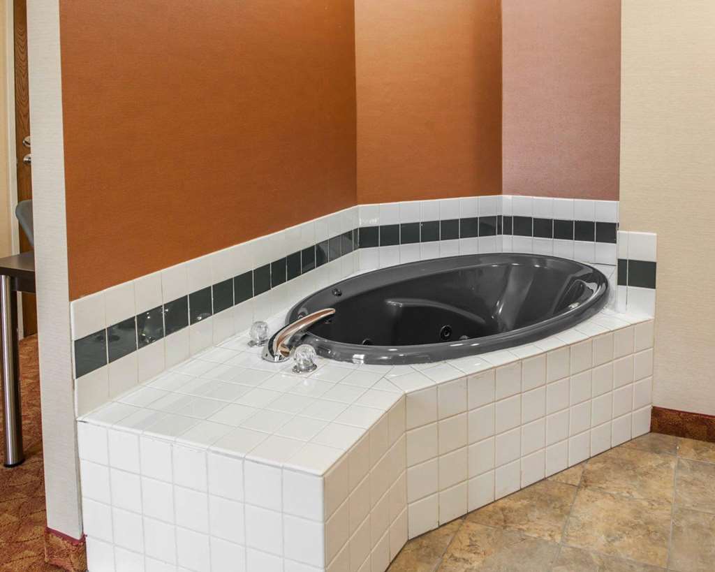 Quality Inn Franklin I 65 - photo 26