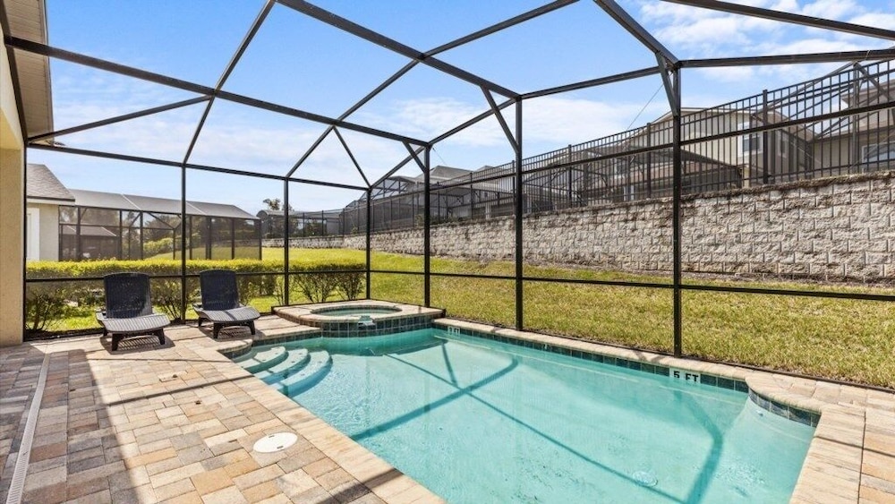 New Home 7 Bed Solara Resort Private Pool spa 7 Bedroom Home by RedAwning - photo 37