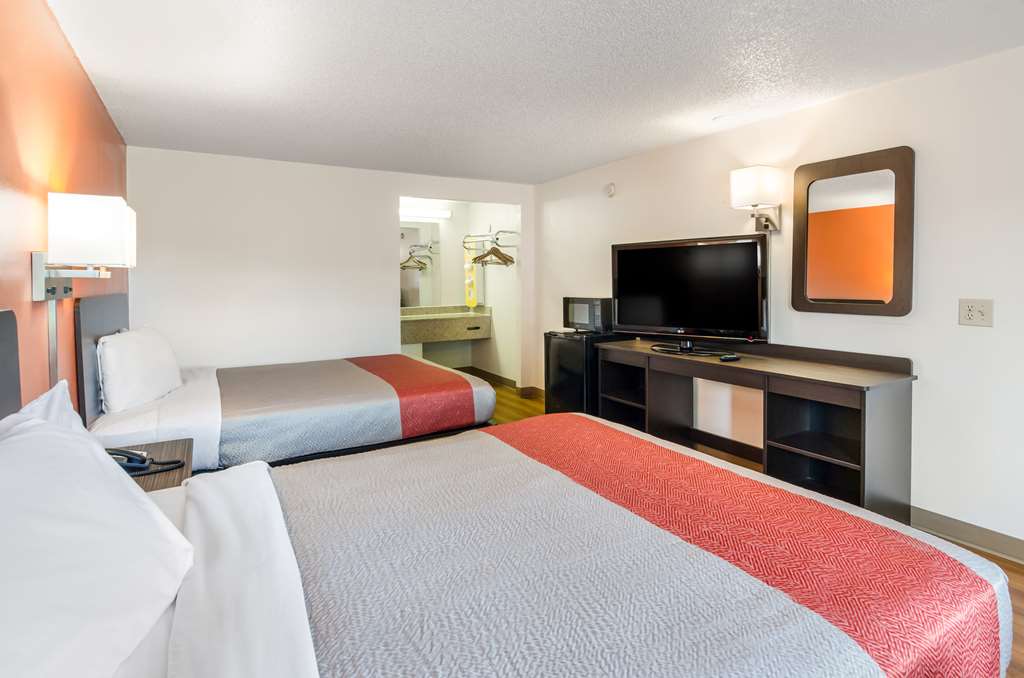 Motel 6 Salem VA - photo 14