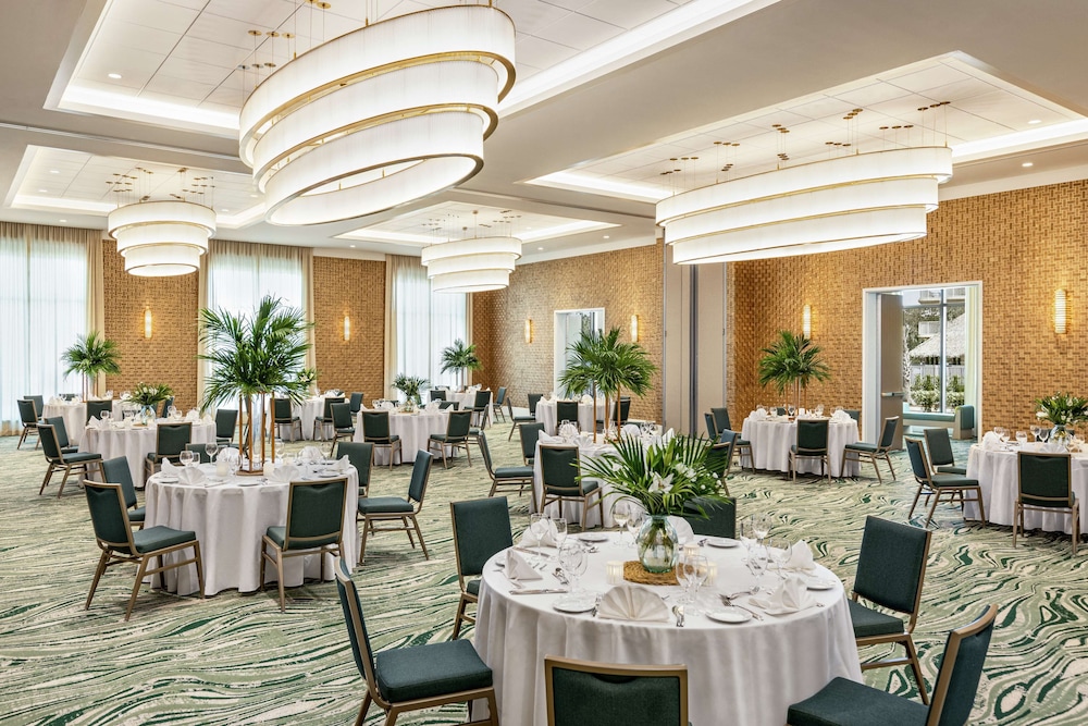 Embassy Suites by Hilton Panama City Beach Resort - photo 102