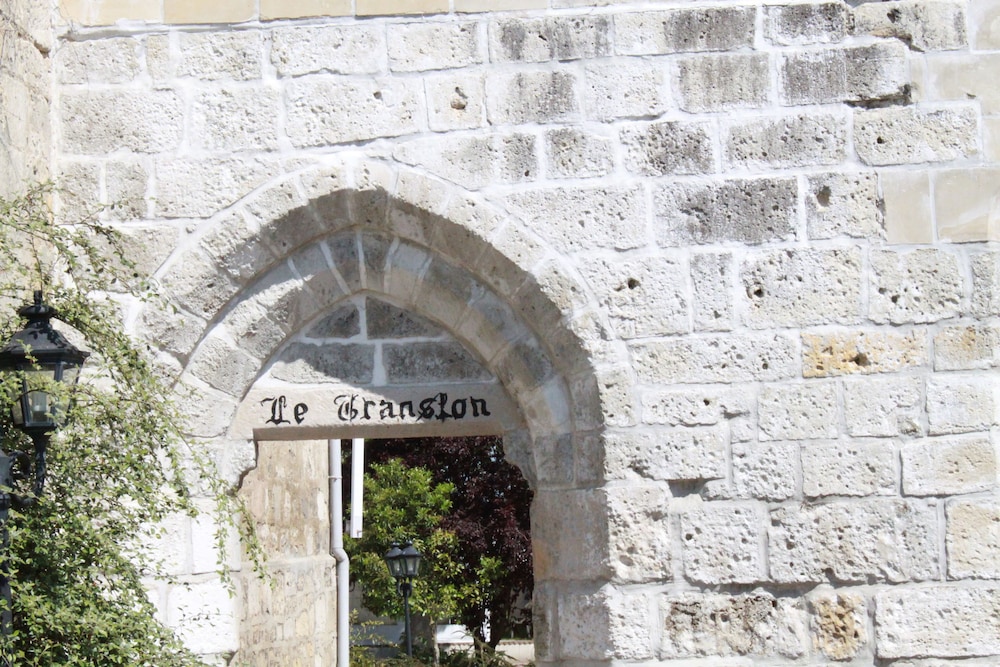 Le Translon — hotel in Longpont-Sur-Orge
