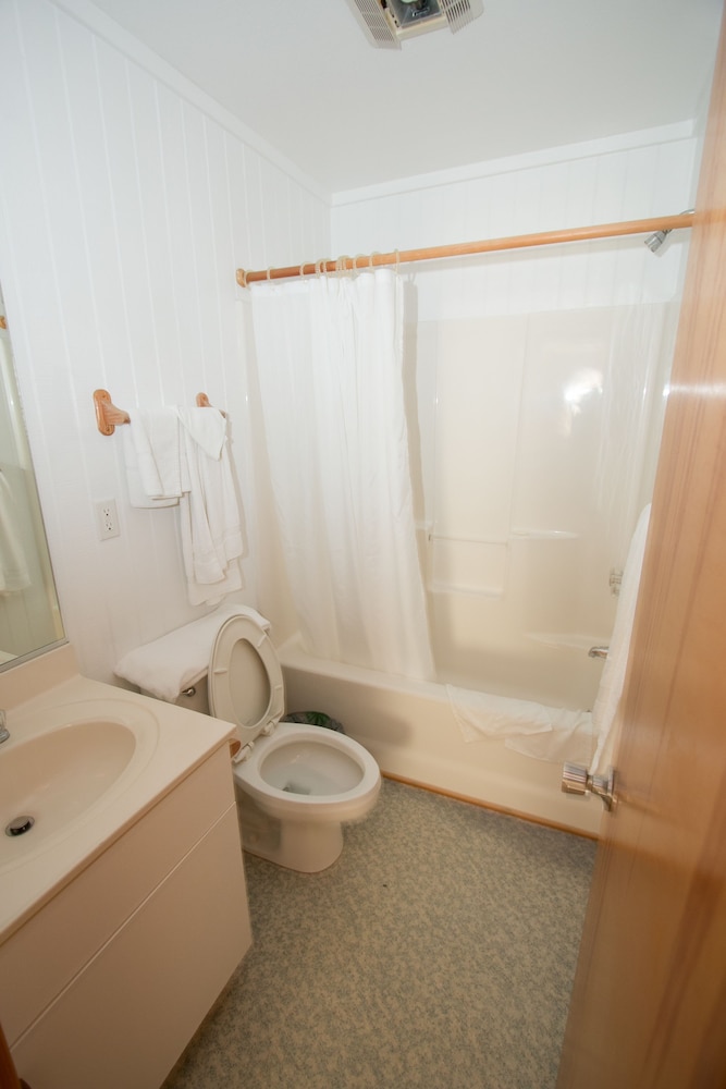 Outer Banks Motel Village Accommodations - photo 130