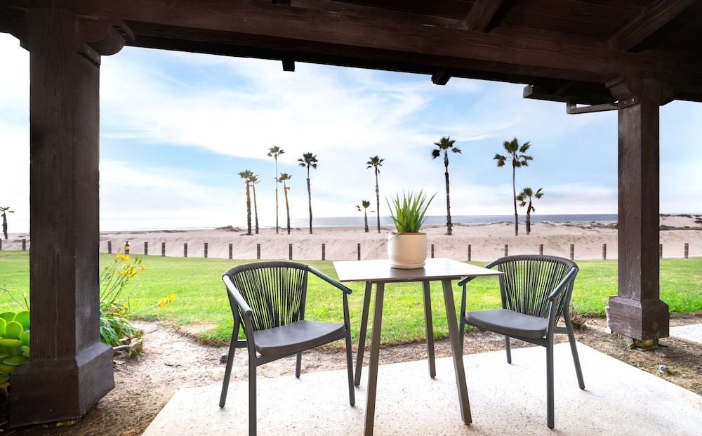 Zachari Dunes on Mandalay Beach Curio Collection by Hilton - photo 67
