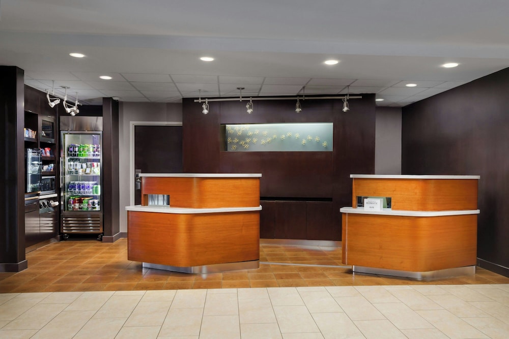 Courtyard by Marriott Salinas Monterey - photo 7