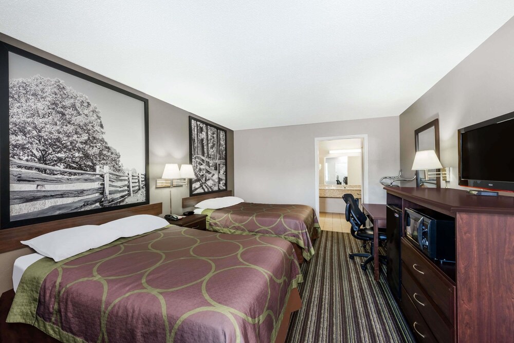Super 8 by Wyndham Chattanooga Ooltewah - photo 5