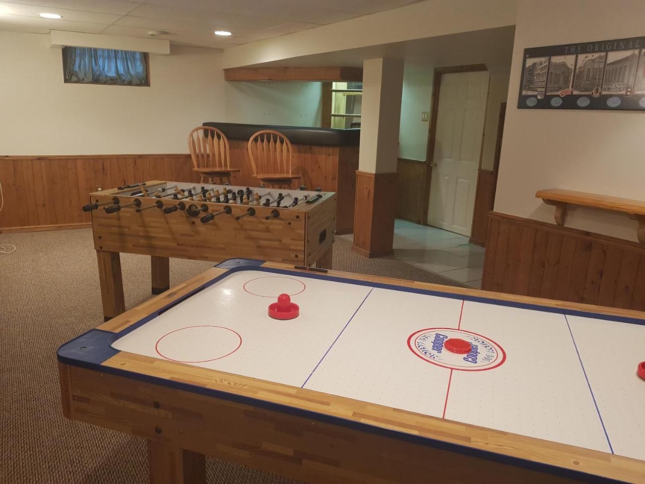 Sarnia’s Man Cave Welcomes You… Game On in Sarnia, Canada