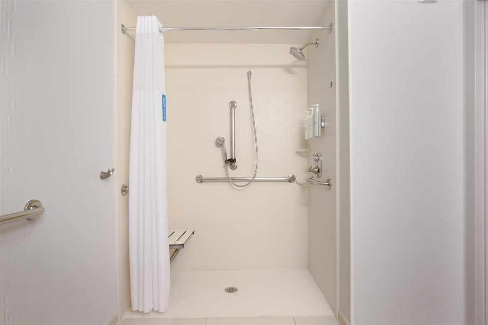 Hampton Inn & Suites Tulsa Tulsa Hills - photo 30