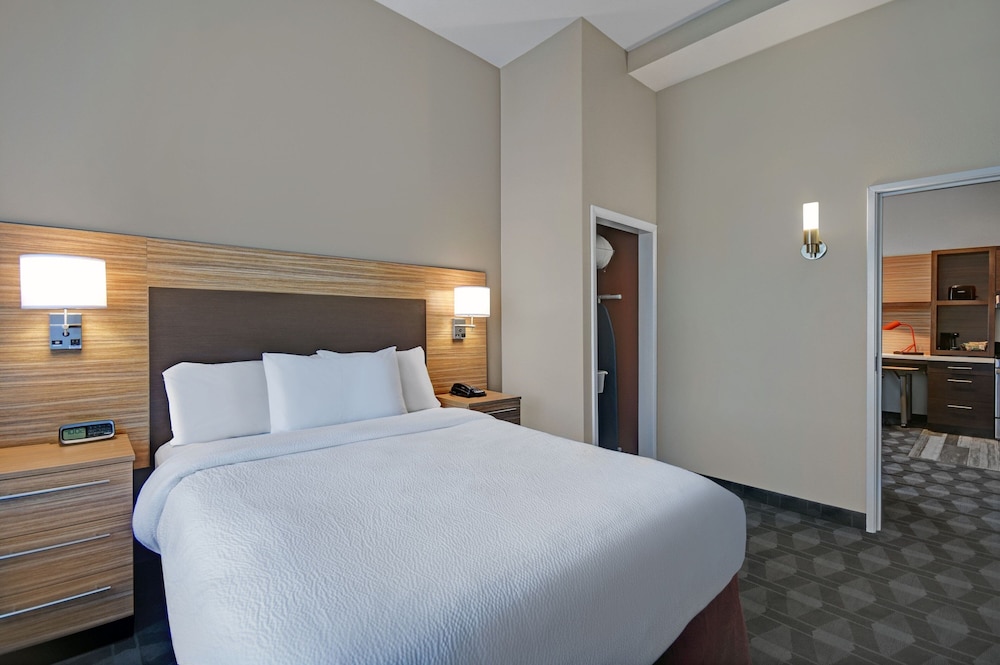 TownePlace Suites by Marriott Grand Rapids Wyoming - photo 12