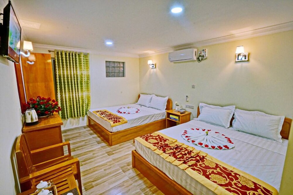 Moon Light Hotel in Mandalay, Myanmar