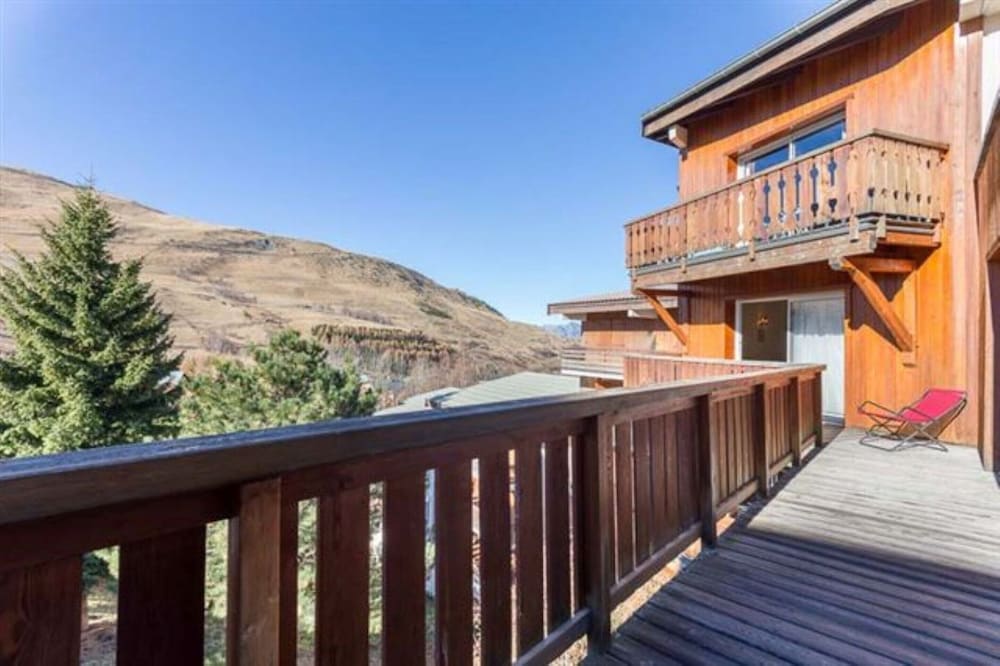 Escape in Hameau du Lautaret — 4-Star Luxury Hotel in Les Deux Alpes, France