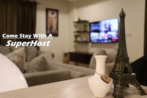 Elegant & Charming One Bed Apartment In Bahria Town — 4-Star Luxury Hotel in Rawalpindi, Pakistan