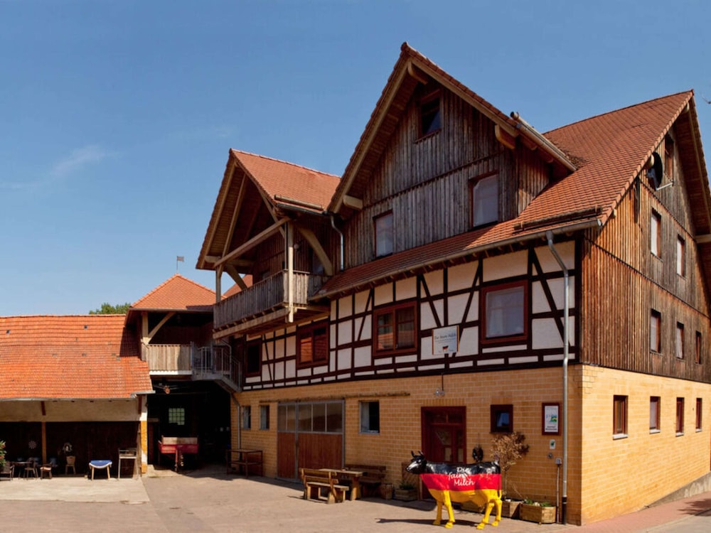 Breitenbach Modern Retreat — hotel in Vohl