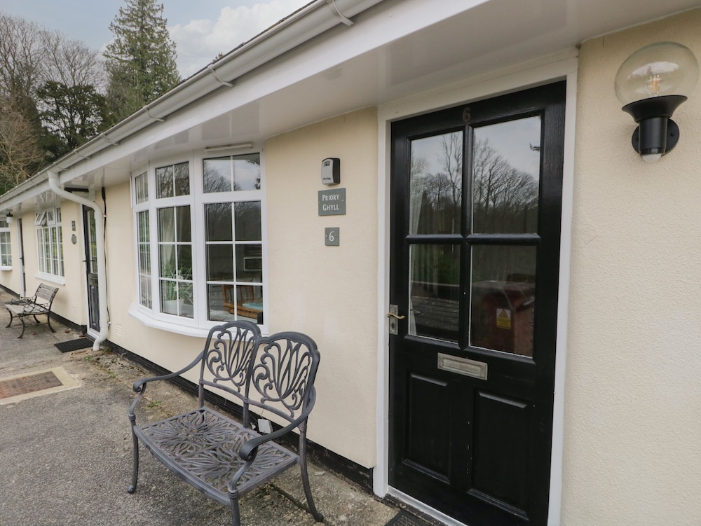 Priory Ghyll - carbon neutral hotel in Windermere