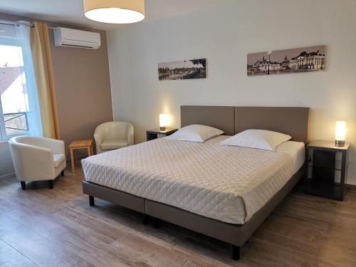 Chambres d'hôtes Gidy — 4-Star Luxury Hotel in Gidy, France