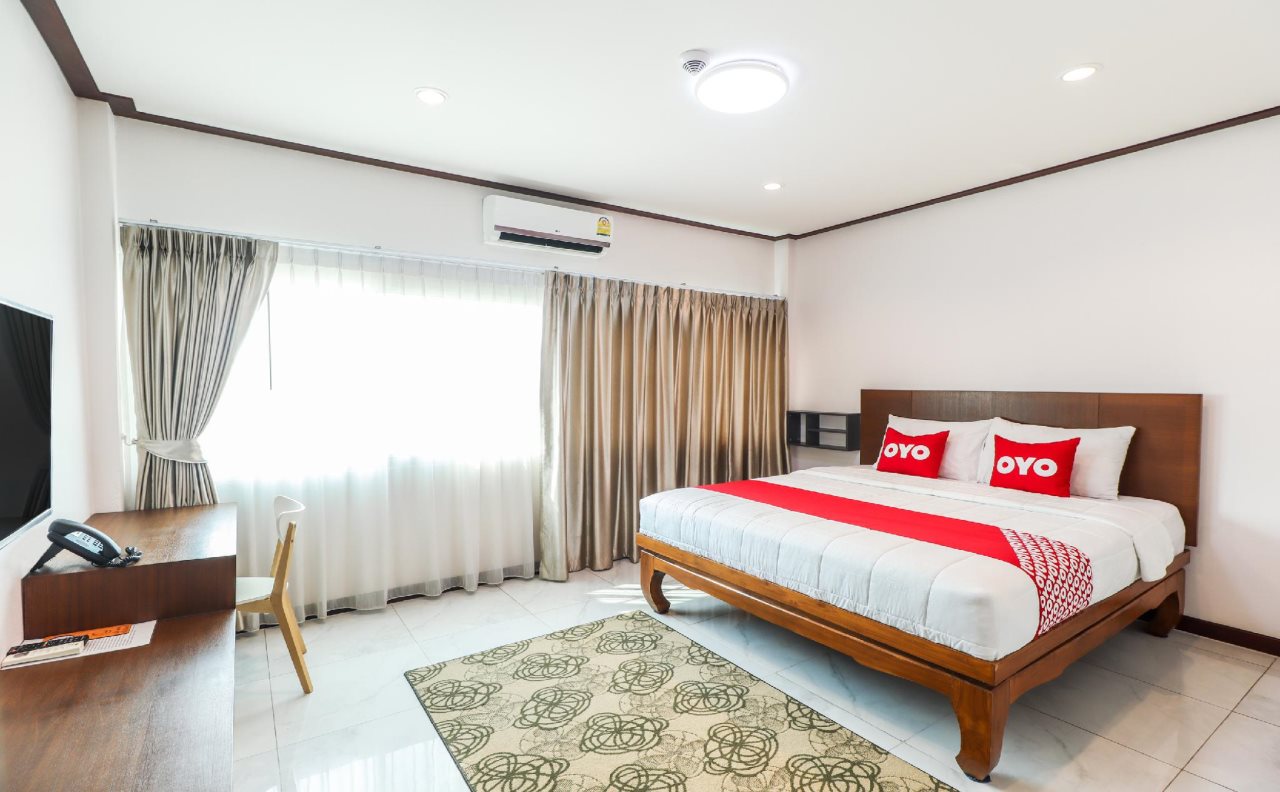 De Phunchai Hometel in Lamphun, Thailand