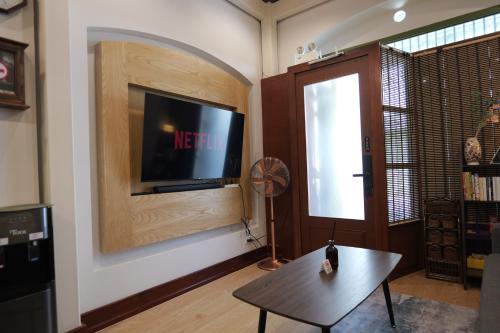 Entire Home 2BR 2BA Chinatown near Yaowarat Songwat