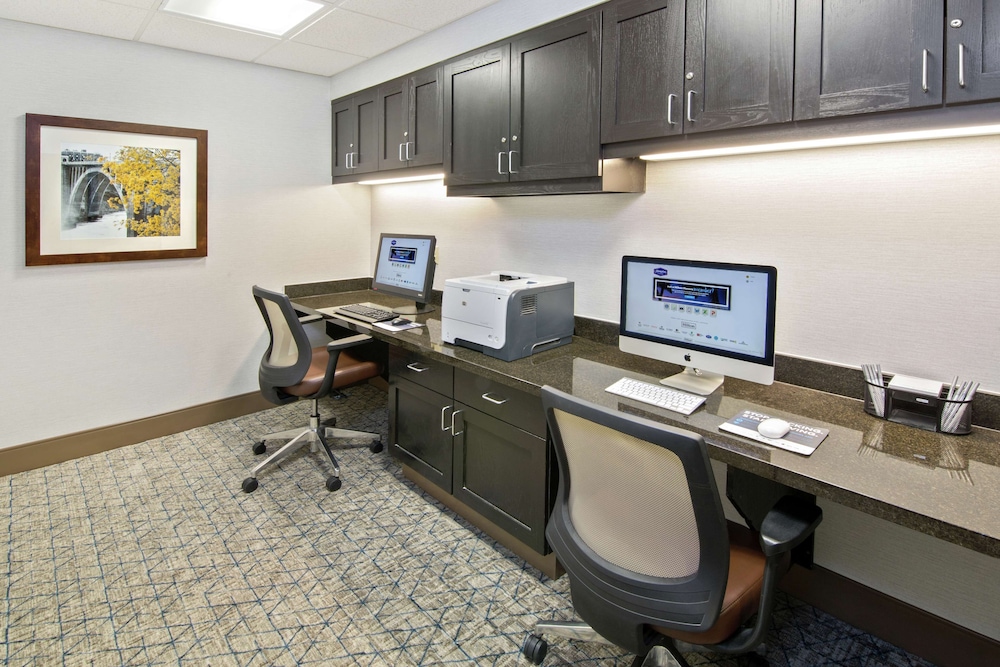Hampton Inn & Suites Spokane Valley - photo 45