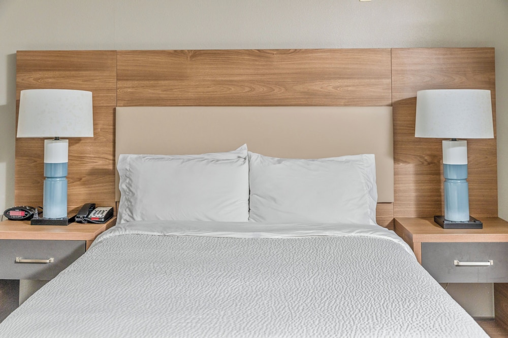 Candlewood Suites Port Arthur Nederland by IHG - photo 18