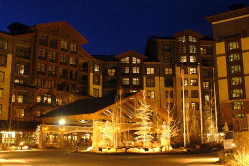 Grand Summit Hotel Canyons Village a RockResort in Bridgeport, United States