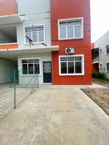 Hanz Homestay Melaka Muslim Homestay 2 — 5-Star Luxury Hotel in Malacca, Malaysia