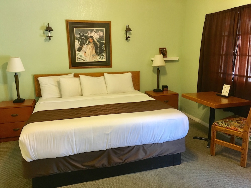 Canyon Motel and RV Park - photo 6