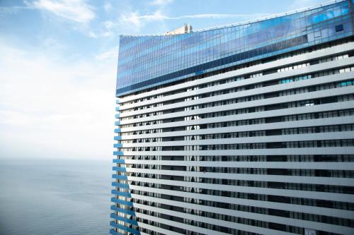 Beautiful apartments near the sea ORBI CITY N2