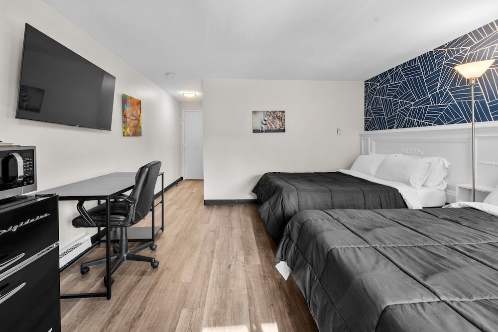 Green Harbor Hotel - photo 26