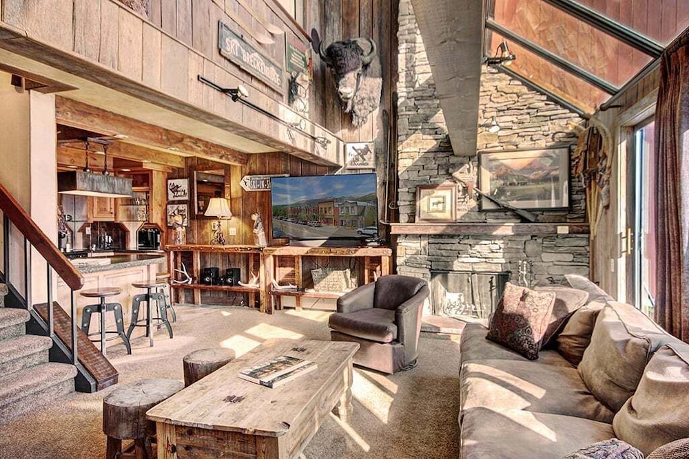 Beaver Run Peak 9 Penthouse by RedAwning - photo 20