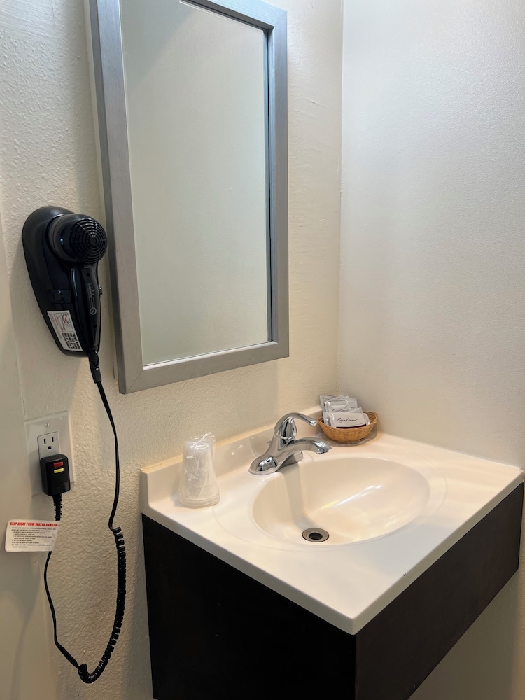Port Townsend Inn - photo 116